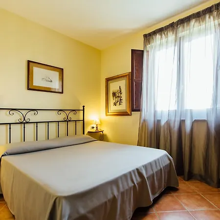 Apart-hotel Borgo Venecca 3*