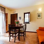 Aparthotel Borgo Venecca