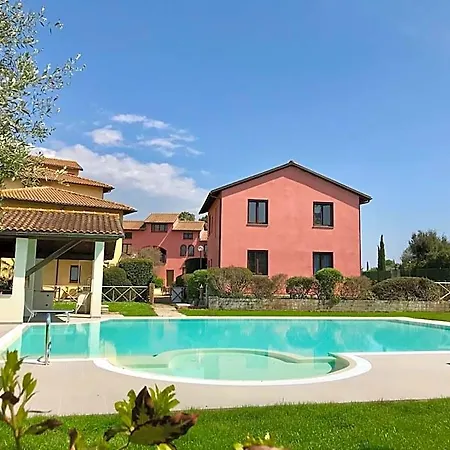 Borgo Venecca Lägenhetshotell 3*