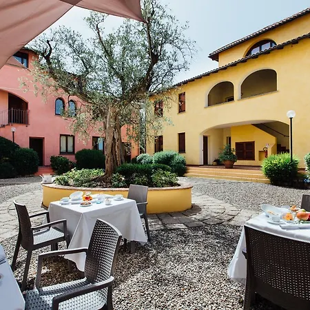 Borgo Venecca Aparthotel 3*